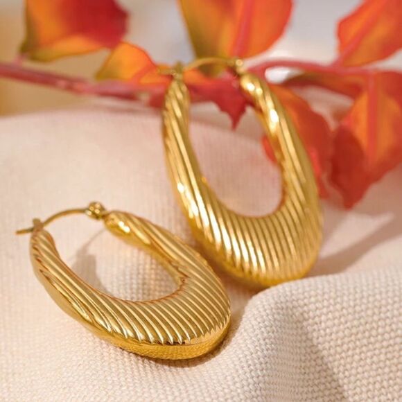 #27 New Gold Textured Long Oval Hoops - Picture 6 of 11